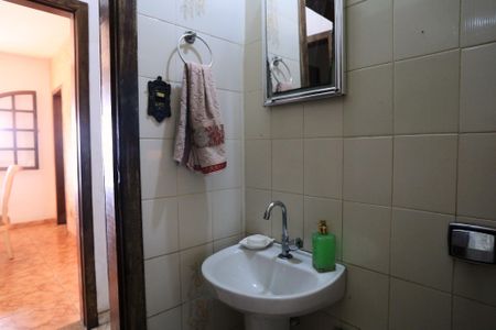 Casa para alugar com 168m², 3 quartos e 4 vagasBanheiro