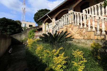 Casa para alugar com 168m², 3 quartos e 4 vagasÁrea externa