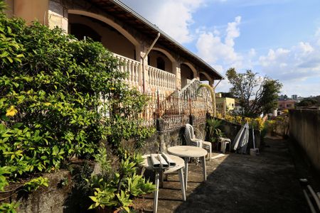 Casa para alugar com 168m², 3 quartos e 4 vagasÁrea externa