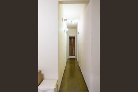 Apartamento para alugar com 70m², 2 quartos e 1 vagaCorredor