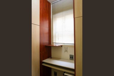 Apartamento para alugar com 70m², 2 quartos e 1 vagaEscritório