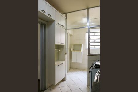 Apartamento para alugar com 70m², 2 quartos e 1 vagaCozinha