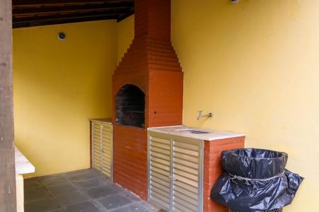 Apartamento para alugar com 70m², 2 quartos e 1 vagaÁrea comum - Churrasqueira