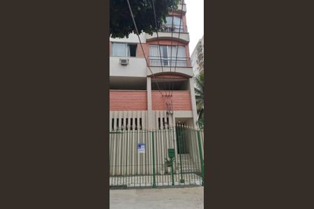 Apartamento para alugar com 70m², 2 quartos e 1 vagaFachada