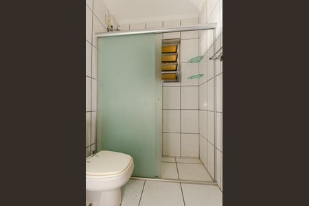 Casa para alugar com 48m², 1 quarto e 1 vaga Casa para alugar com 48m², 1 quarto e 1 vagaBanheiro
