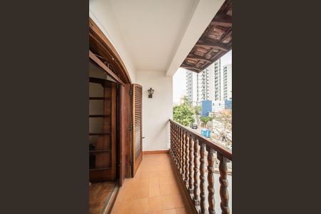 Casa para alugar com 312m², 4 quartos e 4 vagas Casa para alugar com 312m², 4 quartos e 4 vagasVaranda da Suíte 2