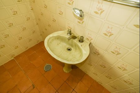Casa para alugar com 312m², 4 quartos e 4 vagas Casa para alugar com 312m², 4 quartos e 4 vagasBanheiro da Suíte 3
