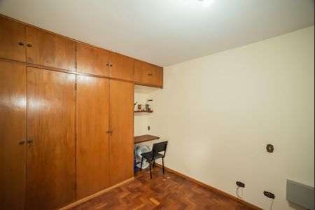 Casa para alugar com 312m², 4 quartos e 4 vagas Casa para alugar com 312m², 4 quartos e 4 vagasSuíte 1