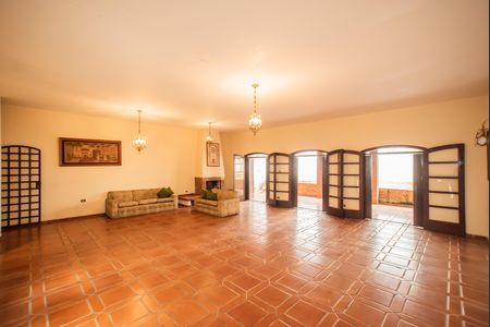 Sala de casa para alugar com 4 quartos, 312m² em Mirandópolis, São Paulo