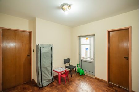 Casa para alugar com 312m², 4 quartos e 4 vagas Casa para alugar com 312m², 4 quartos e 4 vagasSuíte 1