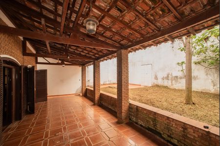 Casa para alugar com 312m², 4 quartos e 4 vagas Casa para alugar com 312m², 4 quartos e 4 vagasVaranda da Sala