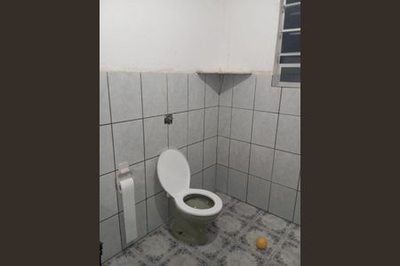 Casa para alugar com 62m², 1 quarto e sem vagaBanheiro