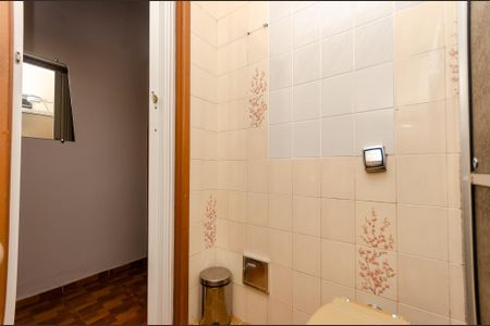 Casa para alugar com 55m², 1 quarto e 1 vaga Casa para alugar com 55m², 1 quarto e 1 vagaBanheiro