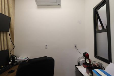 Casa de condomínio para alugar com 160m², 3 quartos e 4 vagas Casa de condomínio para alugar com 160m², 3 quartos e 4 vagasEscritório