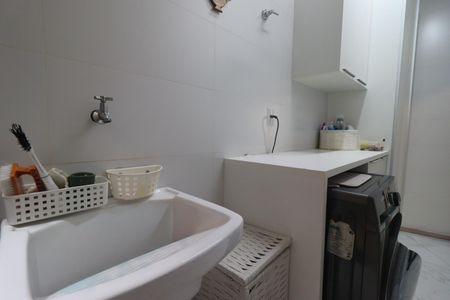 Casa de condomínio para alugar com 160m², 3 quartos e 4 vagas Casa de condomínio para alugar com 160m², 3 quartos e 4 vagasÁrea de Serviço