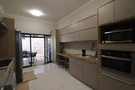 Casa de condomínio para alugar com 160m², 3 quartos e 4 vagas Casa de condomínio para alugar com 160m², 3 quartos e 4 vagasCozinha