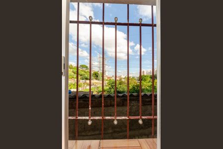 Casa para alugar com 60m², 2 quartos e 1 vaga Casa para alugar com 60m², 2 quartos e 1 vagaQuarto 2 - Janela