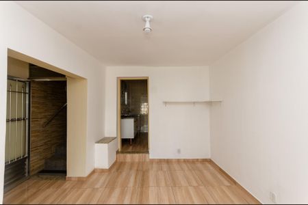 Sala de casa para alugar com 2 quartos, 60m² em Vila Bonilha, São Paulo