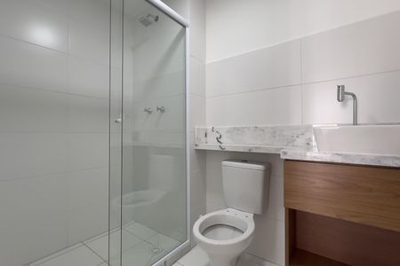 Apartamento para alugar com 46m², 2 quartos e 1 vaga Apartamento para alugar com 46m², 2 quartos e 1 vagaBanheiro