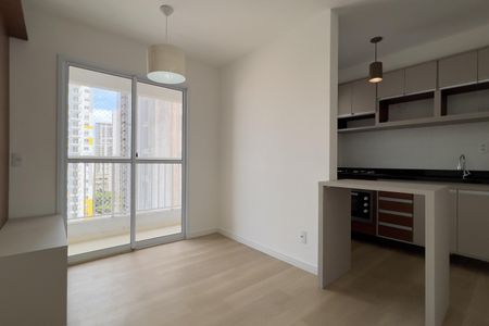 Apartamento para alugar com 46m², 2 quartos e 1 vaga Apartamento para alugar com 46m², 2 quartos e 1 vagaSala