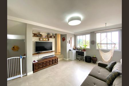 Sala de casa de condomínio à venda com 3 quartos, 120m² em Vila Santos, São Paulo