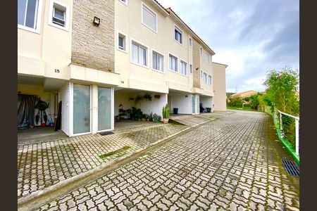 Casa de condomínio à venda com 120m², 3 quartos e 2 vagas Casa de condomínio à venda com 120m², 3 quartos e 2 vagasÁrea comum