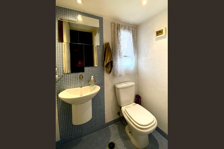 Casa de condomínio à venda com 120m², 3 quartos e 2 vagas Casa de condomínio à venda com 120m², 3 quartos e 2 vagasLavabo