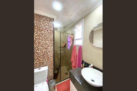 Casa de condomínio à venda com 120m², 3 quartos e 2 vagas Casa de condomínio à venda com 120m², 3 quartos e 2 vagasBanheiro da Suíte