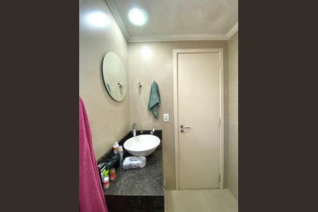Casa de condomínio à venda com 120m², 3 quartos e 2 vagas Casa de condomínio à venda com 120m², 3 quartos e 2 vagasBanheiro da Suíte