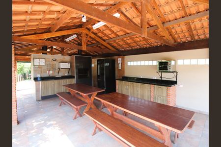 Casa de condomínio à venda com 120m², 3 quartos e 2 vagasÁrea comum - Churrasqueira