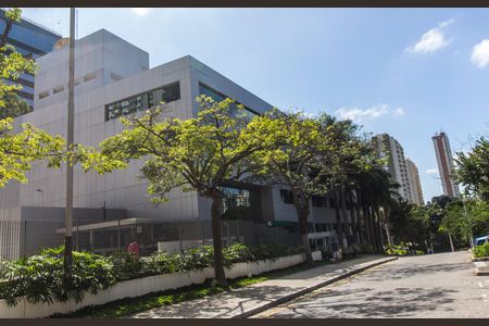 Apartamento à venda com 296m², 3 quartos e 3 vagasVista da Rua
