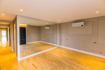 Apartamento à venda com 296m², 3 quartos e 3 vagasSuíte master