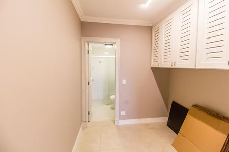 Apartamento à venda com 296m², 3 quartos e 3 vagasQuarto de Serviço