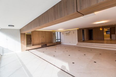 Apartamento à venda com 296m², 3 quartos e 3 vagasSala 