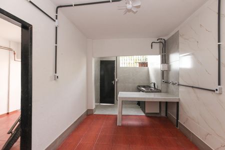Sala/Cozinha de kitnet/studio para alugar com 1 quarto, 441m² em Brasil Industrial, Belo Horizonte