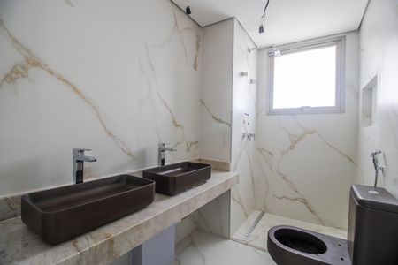 Apartamento à venda com 150m², 3 quartos e 2 vagasBanheiro 