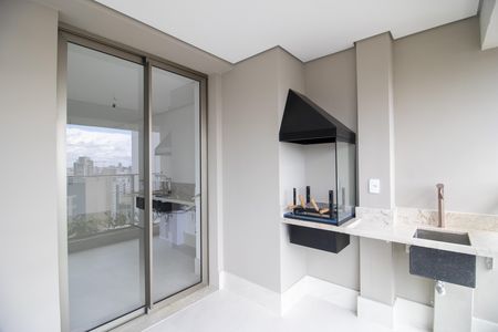 Apartamento à venda com 150m², 3 quartos e 2 vagasVaranda
