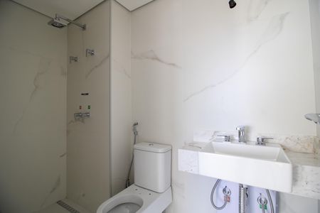 Apartamento à venda com 150m², 3 quartos e 2 vagasBanheiro 