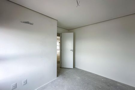 Apartamento à venda com 155m², 3 quartos e 4 vagas Apartamento à venda com 155m², 3 quartos e 4 vagasSuíte 2