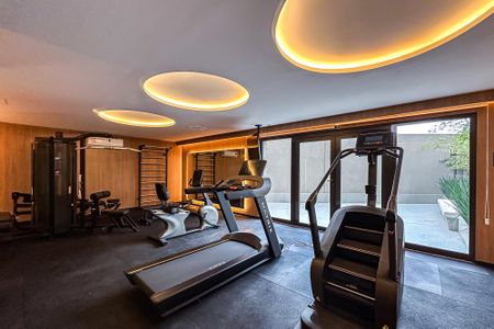 Apartamento à venda com 155m², 3 quartos e 4 vagas Apartamento à venda com 155m², 3 quartos e 4 vagasAcademia