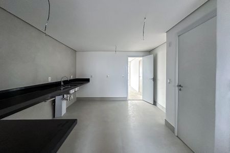 Apartamento à venda com 155m², 3 quartos e 4 vagas Apartamento à venda com 155m², 3 quartos e 4 vagasCozinha