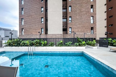 Apartamento à venda com 155m², 3 quartos e 4 vagas Apartamento à venda com 155m², 3 quartos e 4 vagasPiscina