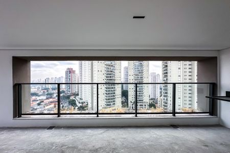 Apartamento à venda com 155m², 3 quartos e 4 vagas Apartamento à venda com 155m², 3 quartos e 4 vagasVaranda da Sala