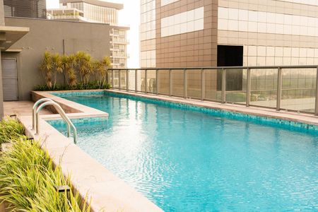 Studio à venda com 44m², 1 quarto e 1 vaga Studio à venda com 44m², 1 quarto e 1 vagaÁrea externa