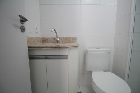 Apartamento para alugar com 53m², 2 quartos e sem vagaBanheiro