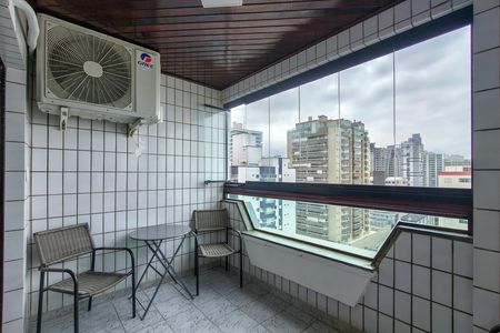 Sacada de apartamento para alugar com 3 quartos, 104m² em Vila Caiçara, Praia Grande