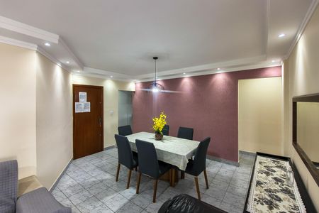 Apartamento para alugar com 104m², 3 quartos e 1 vaga Apartamento para alugar com 104m², 3 quartos e 1 vagaSala