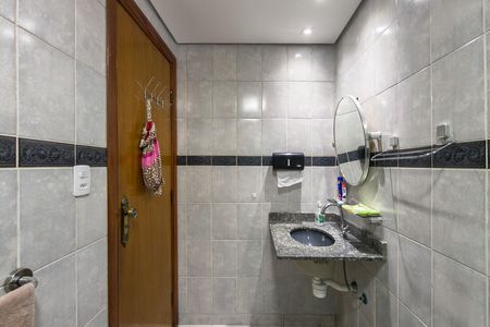 Apartamento para alugar com 104m², 3 quartos e 1 vaga Apartamento para alugar com 104m², 3 quartos e 1 vagaBanheiro