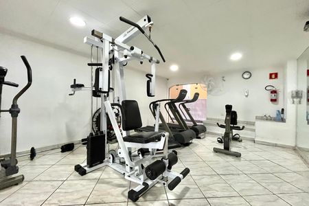 Apartamento à venda com 128m², 3 quartos e 1 vaga Apartamento à venda com 128m², 3 quartos e 1 vagaÁrea comum - Academia