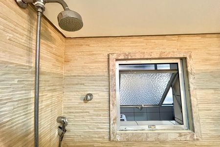 Apartamento à venda com 128m², 3 quartos e 1 vaga Apartamento à venda com 128m², 3 quartos e 1 vagaBanheiro 1